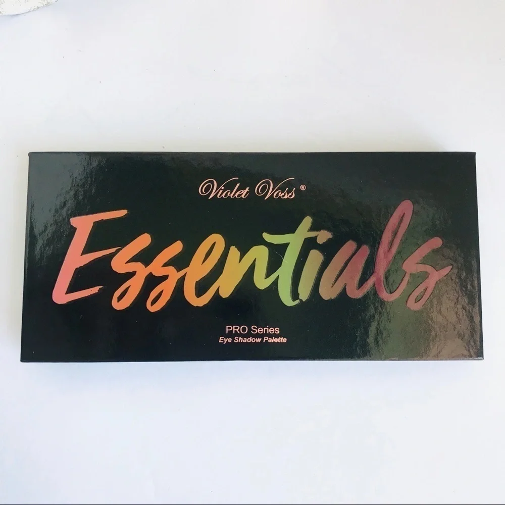 NEW Violet Voss Essentials Palette Pro Series